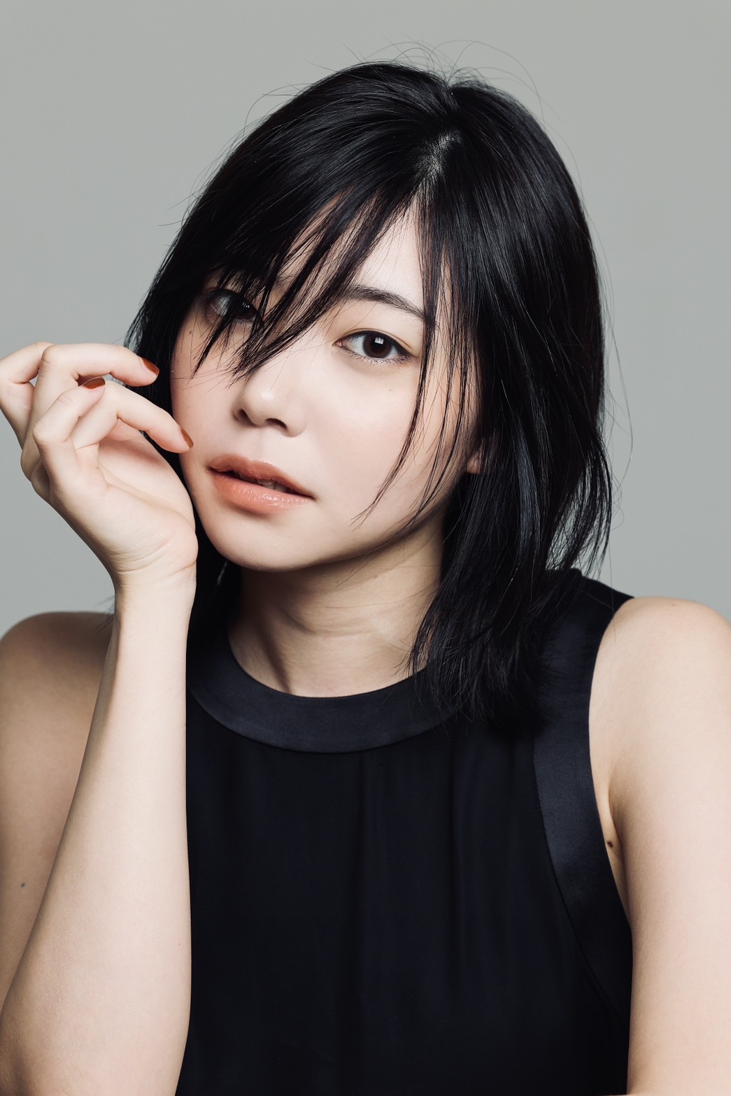 寺崎ひな ポートレート