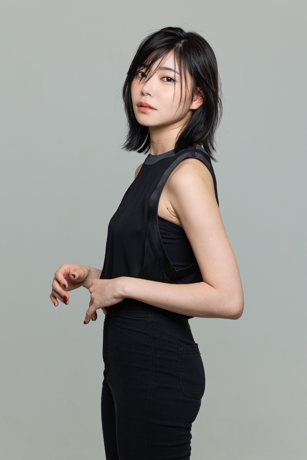 寺崎ひな ポートレート